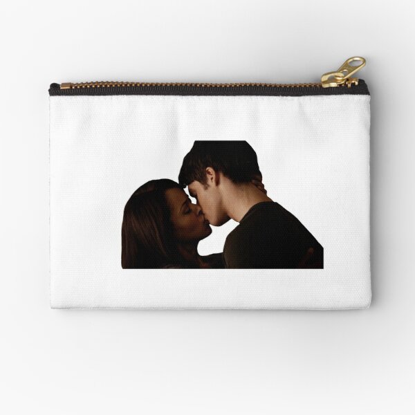 Bonnie and Jermey Zipper Pouch RB2904product Offical Vampire Diaries Merch