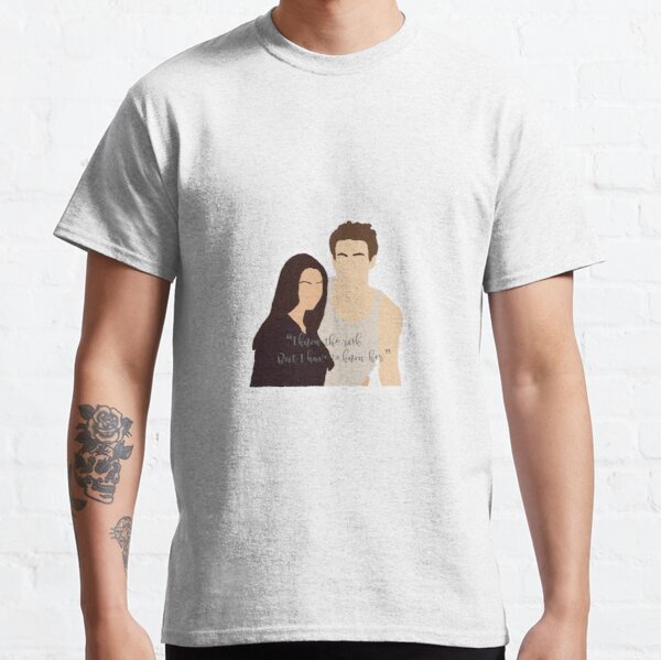 "I have to know her" Classic T-Shirt RB2904product Offical Vampire Diaries Merch