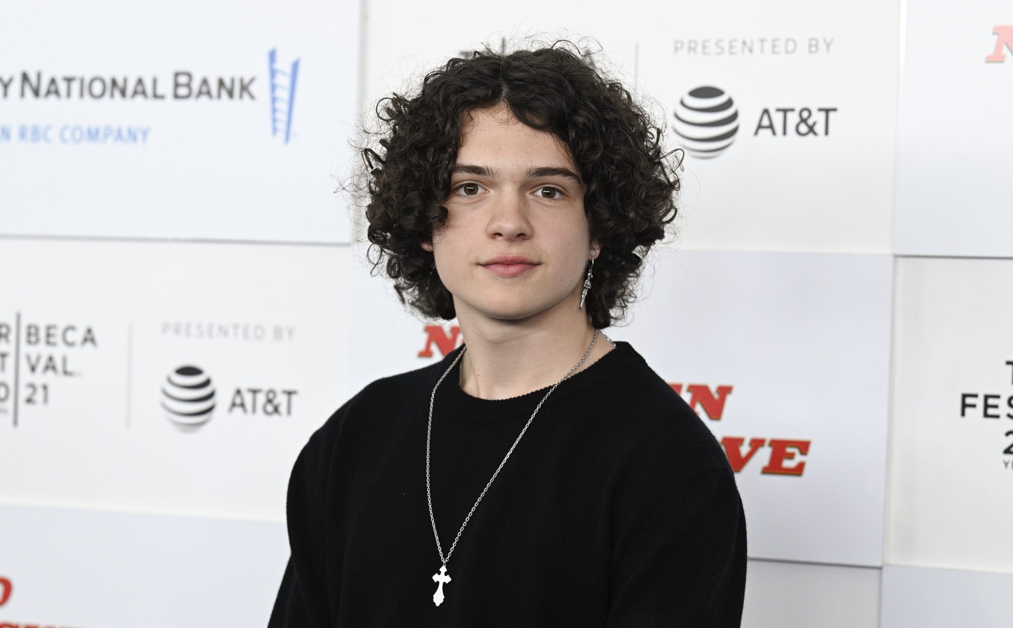 Noah Jupe e1654709881296 - Vampire Diaries Merch